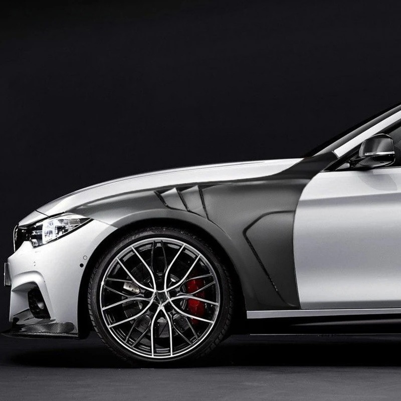 Carbon Fiber Front Fenders for  2013-2020 4 Series F32 F33 F36 420 430i 440i Front Vented Cooling Fender